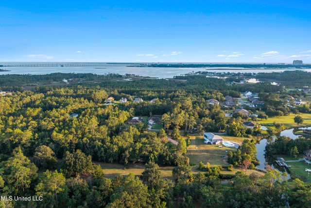 15520 Needle Street, Biloxi, MS 39532