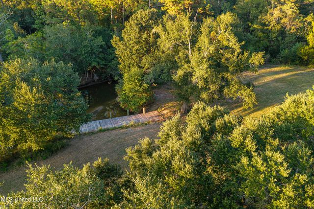 15520 Needle Street, Biloxi, MS 39532