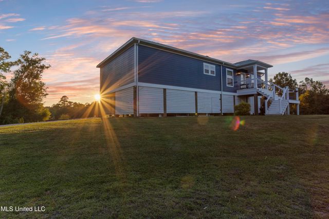 15520 Needle Street, Biloxi, MS 39532