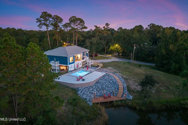 15520 Needle Street, Biloxi, MS 39532