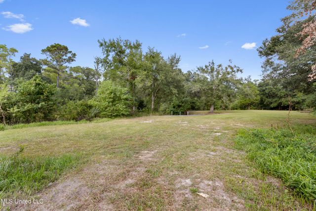 15520 Needle Street, Biloxi, MS 39532