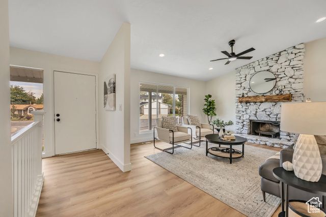 1492 E SANDY HILLS DR, Sandy, UT 84093