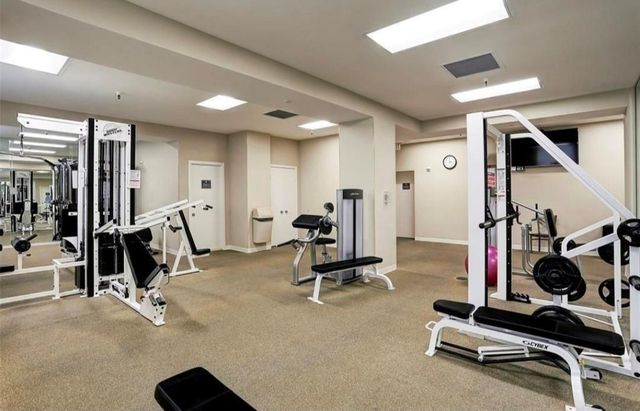 5100 San Felipe Street 137, Houston, TX 77056