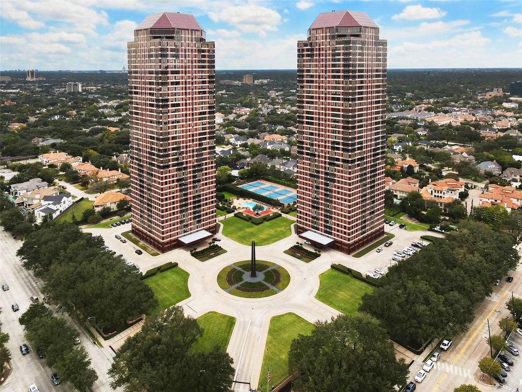 5100 San Felipe Street 137, Houston, TX 77056