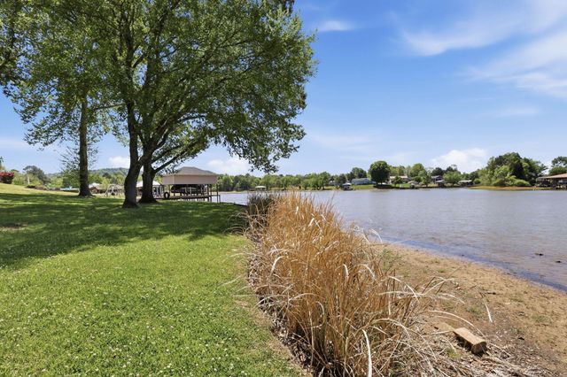 302 Windmill Lane, Georgetown, TN 37336