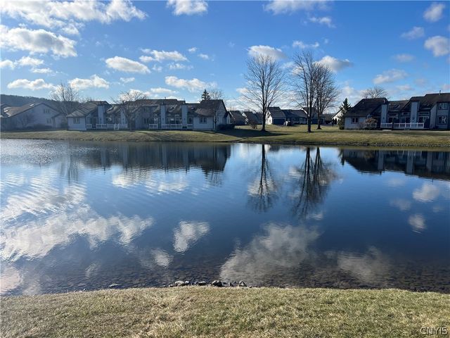 378 Summerhaven Drive North, Manlius, NY 13057