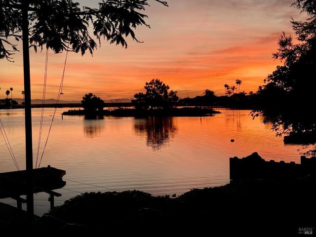 45 Bahama Reef, Novato, CA 94949