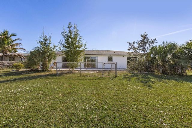 10 GOLFVIEW ROAD, Rotonda West, FL 33947