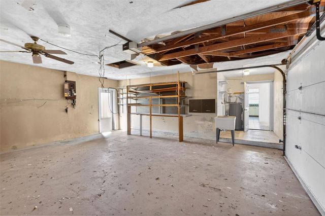 10 GOLFVIEW ROAD, Rotonda West, FL 33947