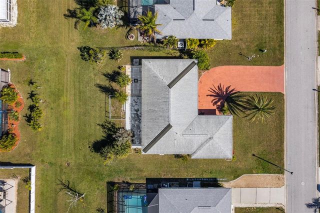 10 GOLFVIEW ROAD, Rotonda West, FL 33947