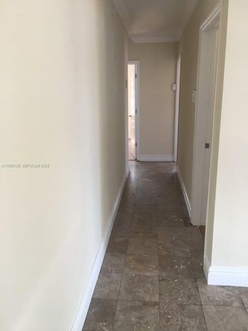 625 E 8th Ct, Hialeah, FL 33010