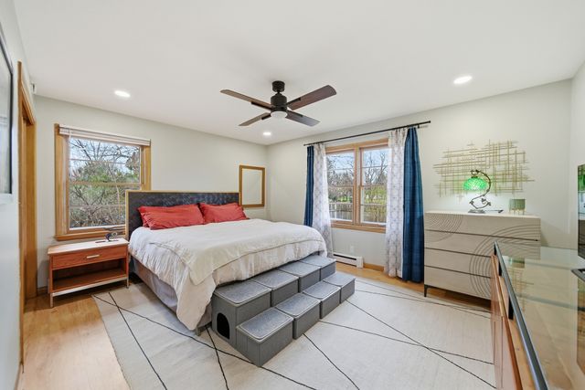 1920 S 4th Street, Dekalb, IL 60115