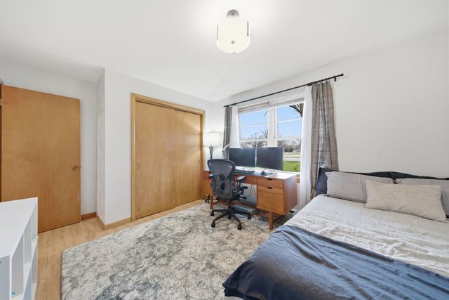 1920 S 4th Street, Dekalb, IL 60115