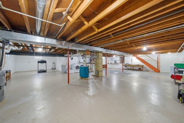 1920 S 4th Street, Dekalb, IL 60115