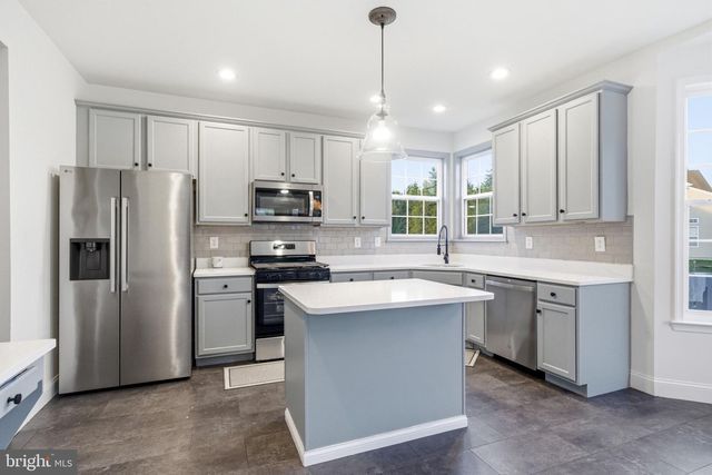 520 MYSTIC LN, West Grove, PA 19390