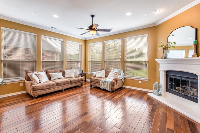 3911 Morning Dove, Carrollton, TX 75007