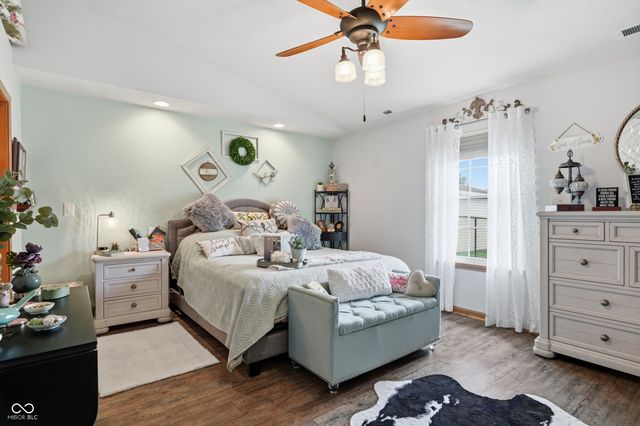 7837 Park Ward Place, Indianapolis, IN 46259