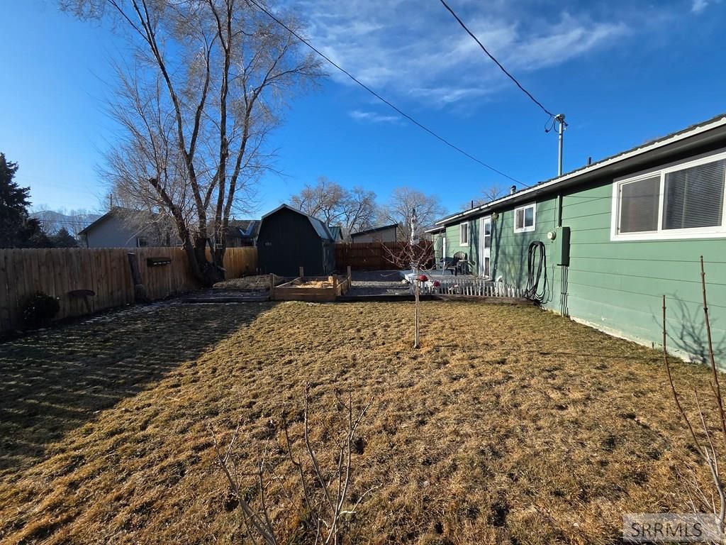 Image 11 of property listing at 406 S Terrace Street, Salmon, ID 83467