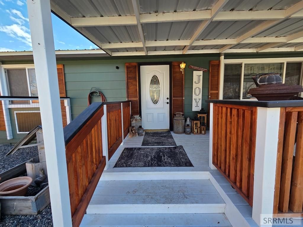 Image 7 of property listing at 406 S Terrace Street, Salmon, ID 83467