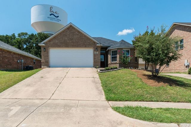 912 Hidden Oaks Drive, Burleson, TX 76028