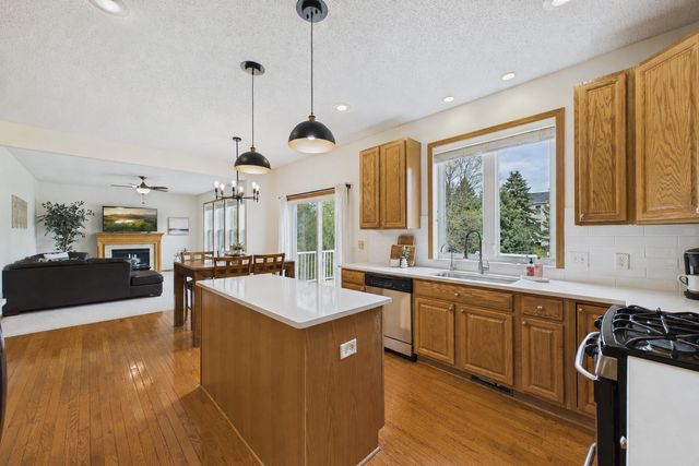 2409 Golf Drive, Woodbury, MN 55129
