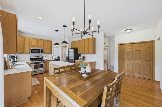 2409 Golf Drive, Woodbury, MN 55129