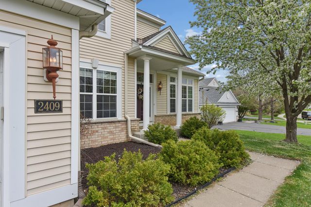 2409 Golf Drive, Woodbury, MN 55129