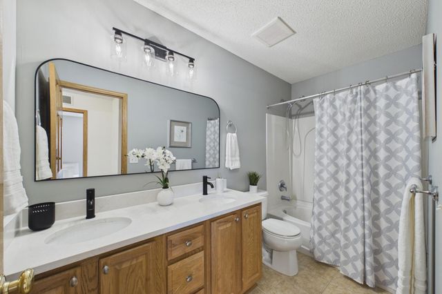 2409 Golf Drive, Woodbury, MN 55129