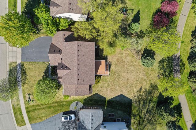 2409 Golf Drive, Woodbury, MN 55129