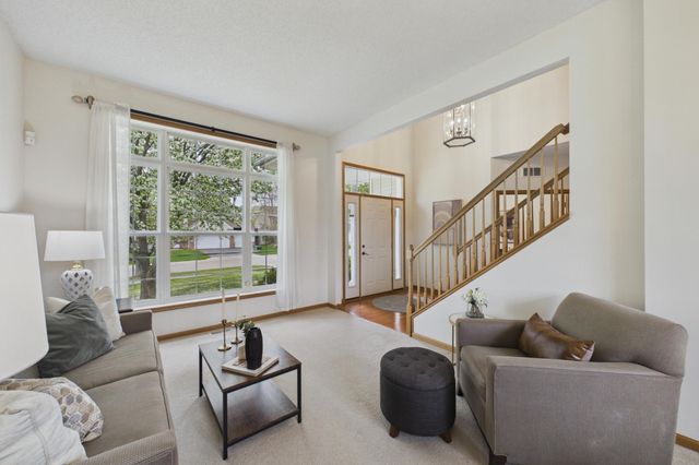 2409 Golf Drive, Woodbury, MN 55129