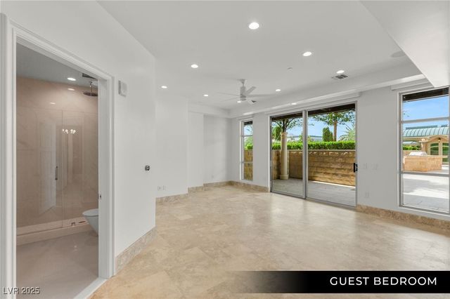 9101 Alta Drive 102, Las Vegas, NV 89145