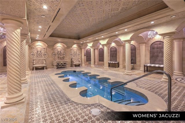 9101 Alta Drive 102, Las Vegas, NV 89145