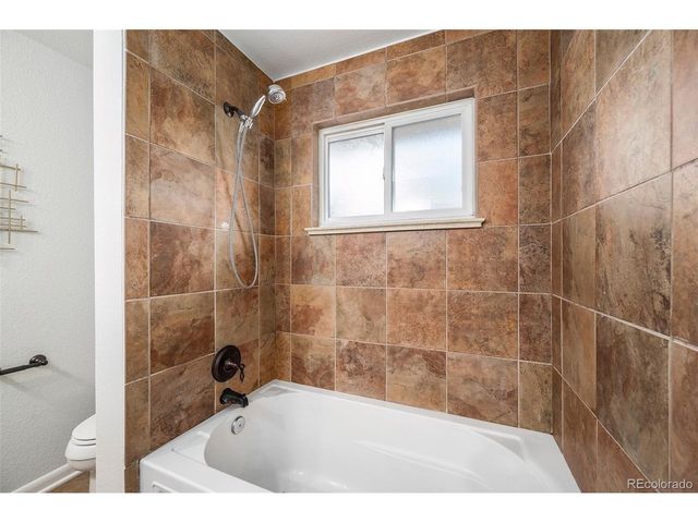 3025 S Jackson St, Denver, CO 80210