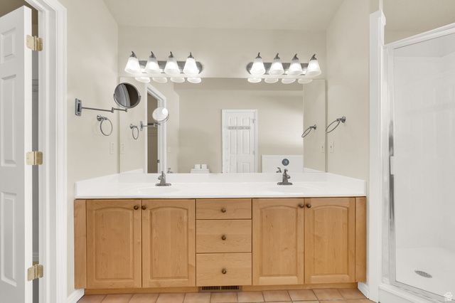 4561 S LORI LEIGH LN, Millcreek, UT 84117