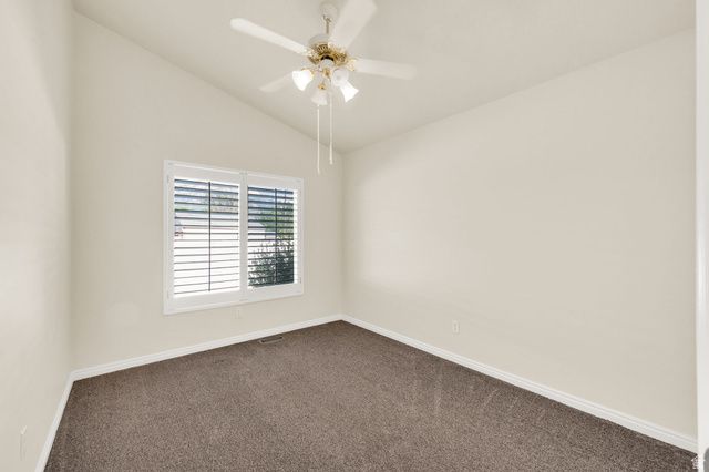 4561 S LORI LEIGH LN, Millcreek, UT 84117