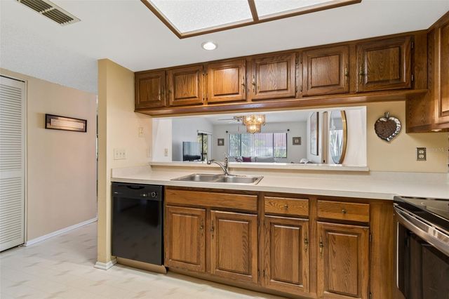 2593 COUNTRYSIDE BOULEVARD 7309, Clearwater, FL 33761