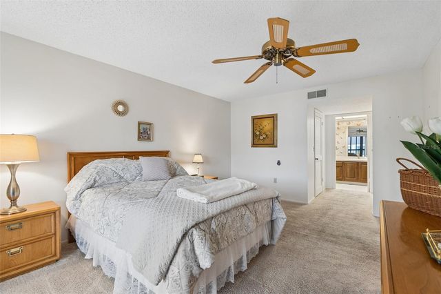 2593 COUNTRYSIDE BOULEVARD 7309, Clearwater, FL 33761