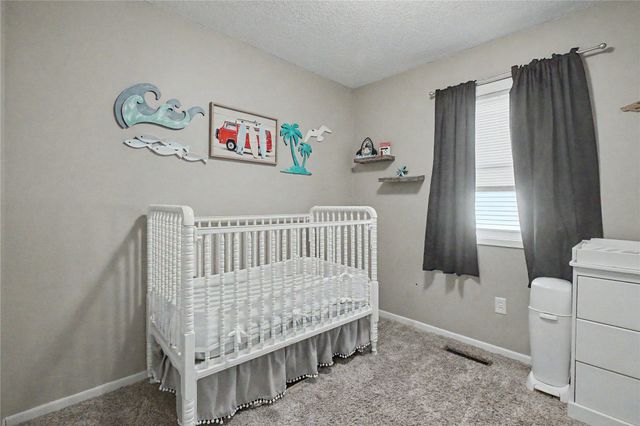 225 10th Street SE, Bondurant, IA 50035