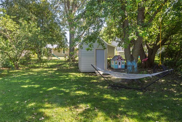 225 10th Street SE, Bondurant, IA 50035