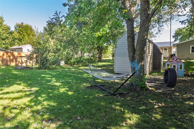 225 10th Street SE, Bondurant, IA 50035