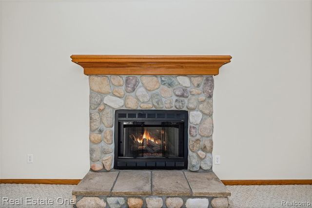 4438 Great Oaks Drive, Grand Blanc, MI 48439