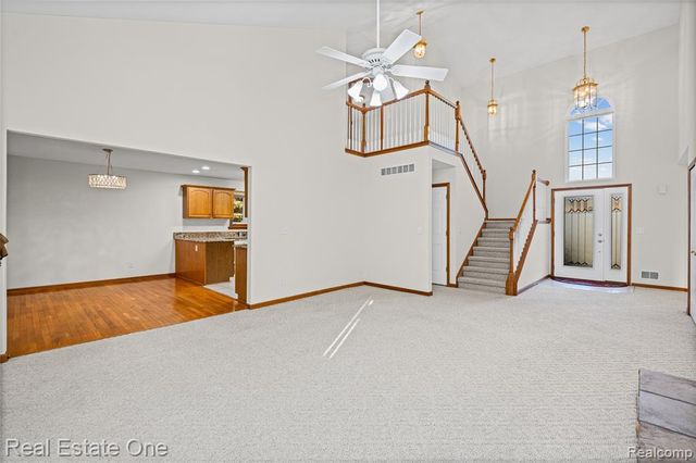 4438 Great Oaks Drive, Grand Blanc, MI 48439