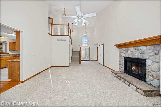 4438 Great Oaks Drive, Grand Blanc, MI 48439