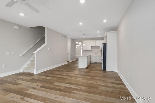 2243 Watertown Way Ne 62, City Of Grand Rapids, MI 49505