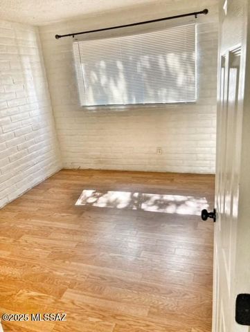 2149 S Winstel Avenue, Tucson, AZ 85713