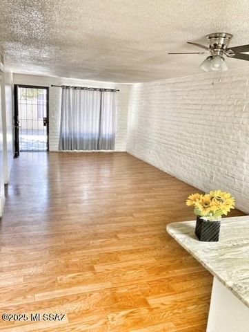 2149 S Winstel Avenue, Tucson, AZ 85713