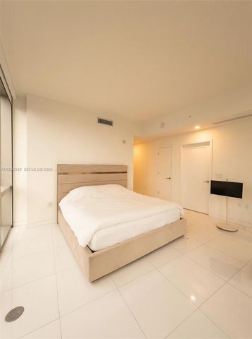 851 NE 1st Ave 2301, Miami, FL 33132