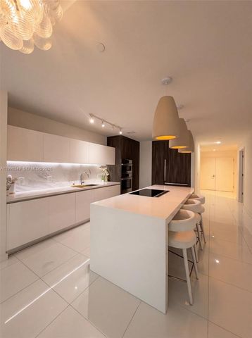 851 NE 1st Ave 2301, Miami, FL 33132