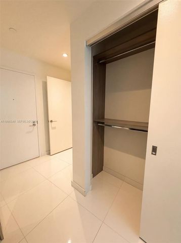 851 NE 1st Ave 2301, Miami, FL 33132