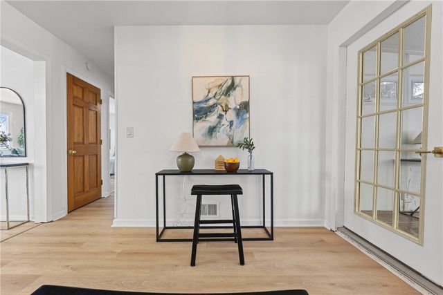 998 Washington Street, Ogden, NY 14559